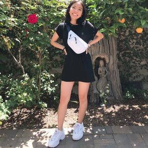 Meet your Posher, Julia